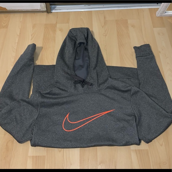 Nike sweater - Picture 1 of 2